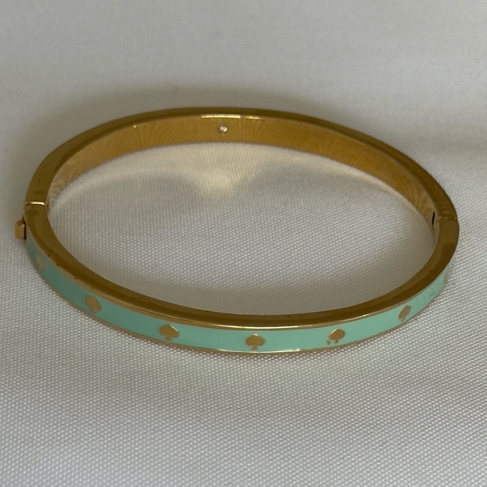 Kate Spade Spot The Spade Enamel Hinged Bangle - Picture 3 of 7